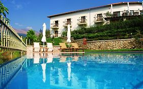 Jennifer Home Hotel